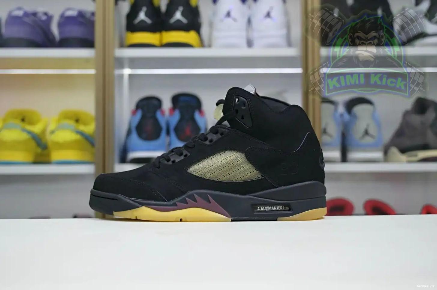 x MANIÉRE 5 Jordan Kimikick A Air MA 0510